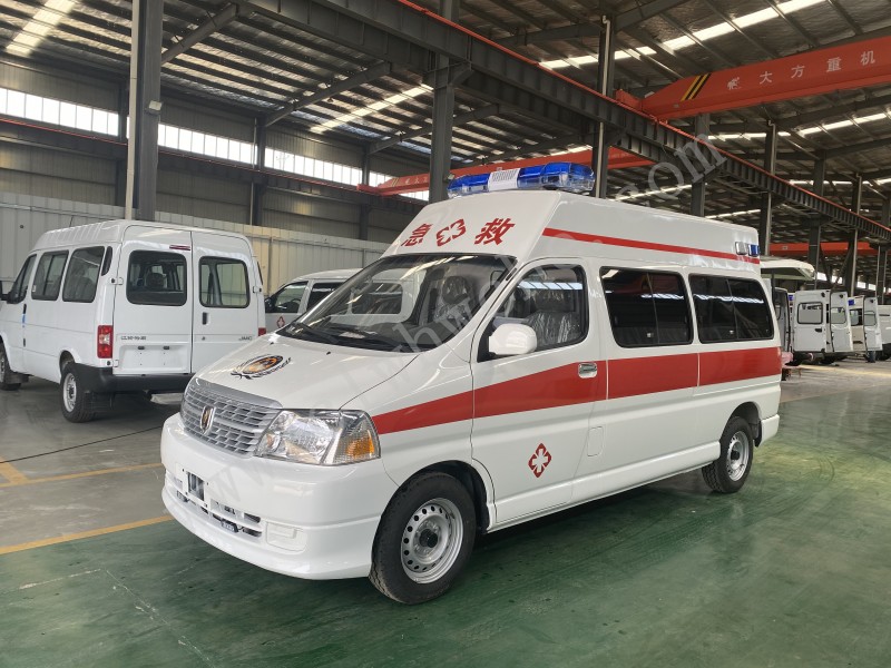 金杯新快運(yùn)高頂轉(zhuǎn)運(yùn)型救護(hù)車(chē)