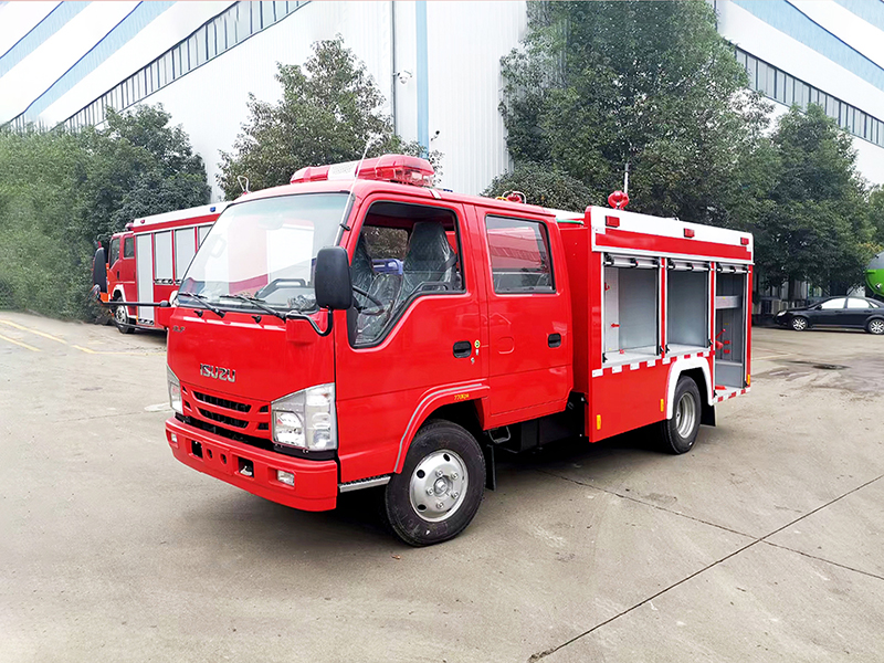 五十鈴2.5噸水罐消防車(chē)